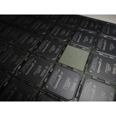 5CEFA7F23I7N_Intel / Altera_FPGA_Cyclone Original In Stock